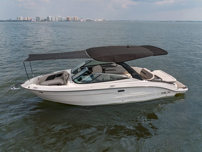 2026-SLX-280-SLX280-port-bow-sunshade-cockpit-sunshade-05917-X3.jpg
