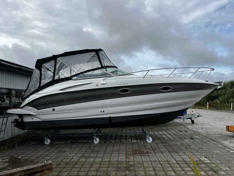Crownline_10