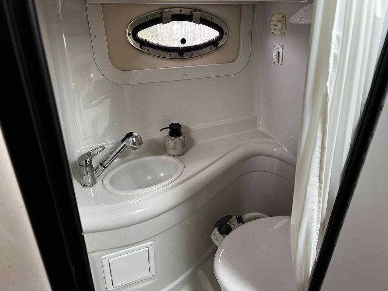 Crownline_4
