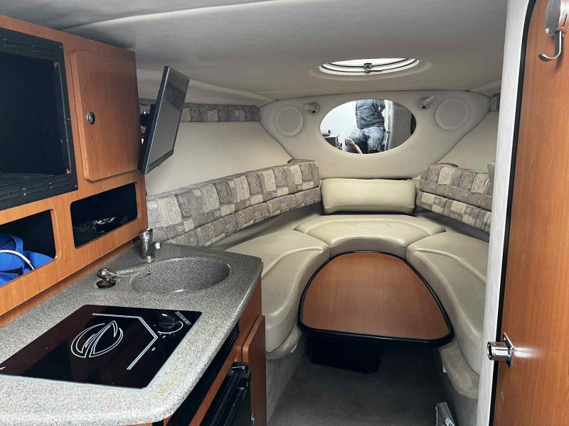 Crownline_5